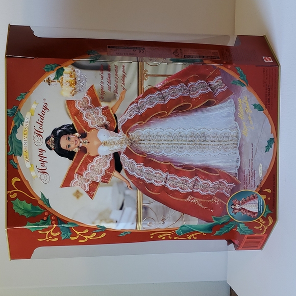 1997 Happy Holidays Special Edition Barbie - Picture 3 of 9